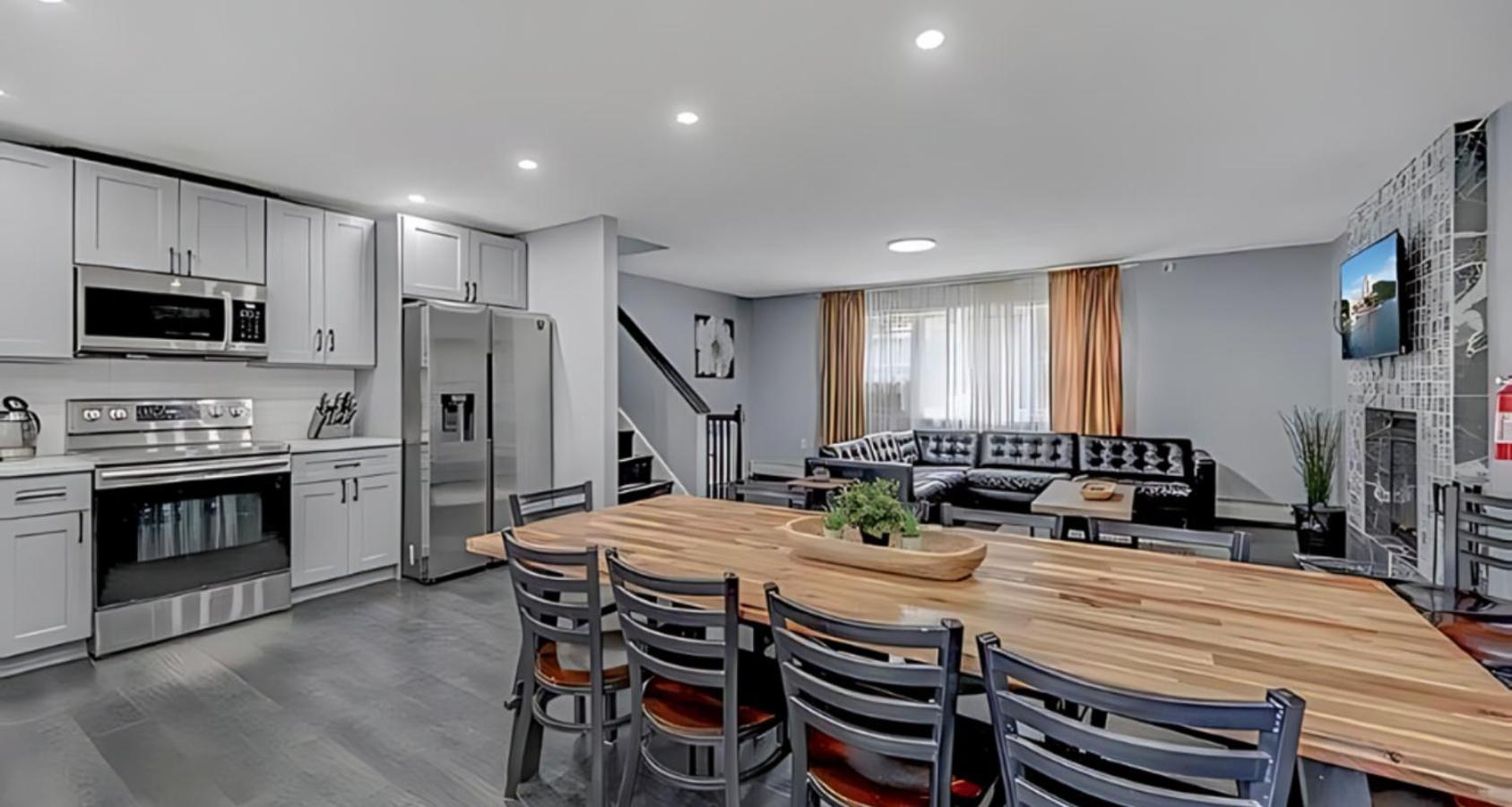 Peaceful Pocono Home With Hot Tub, Gym, & Office Long Pond Екстериор снимка