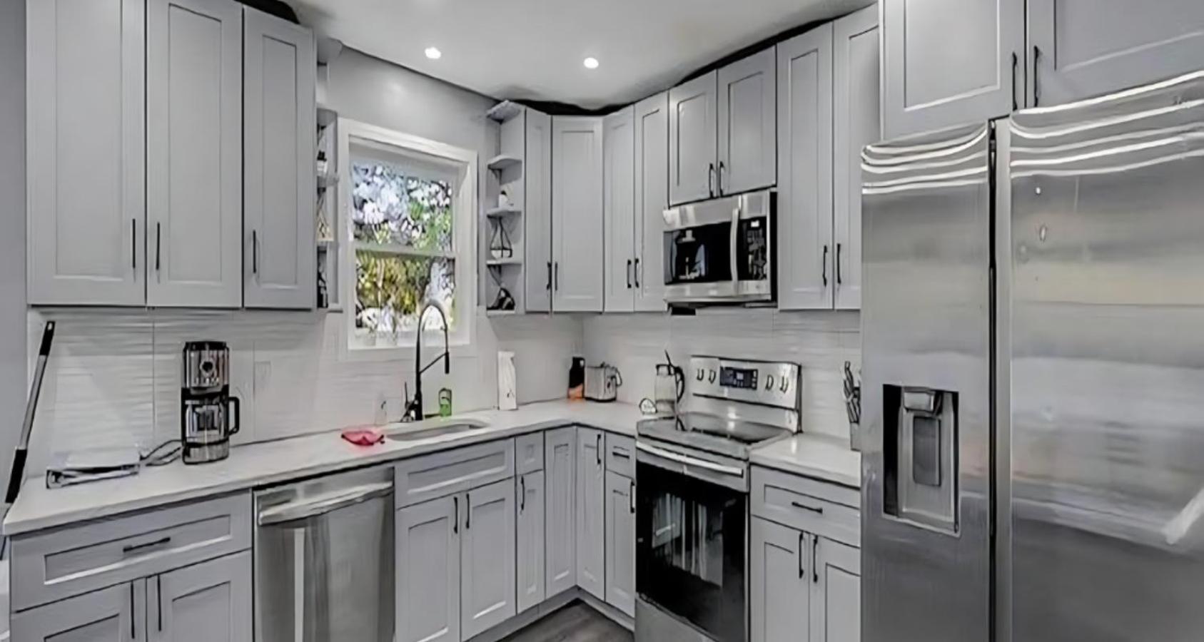 Peaceful Pocono Home With Hot Tub, Gym, & Office Long Pond Екстериор снимка